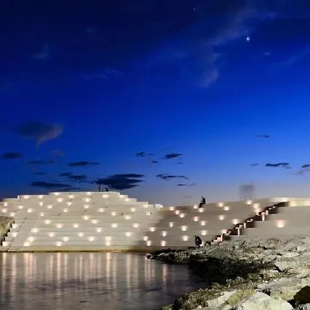 Loris 204 Appartamento Durrës